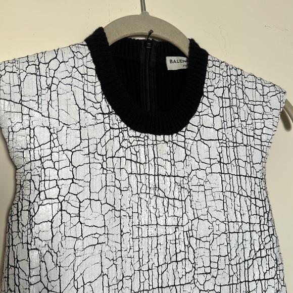 Balenciaga paint crackle wool top - Picture 2 of 9